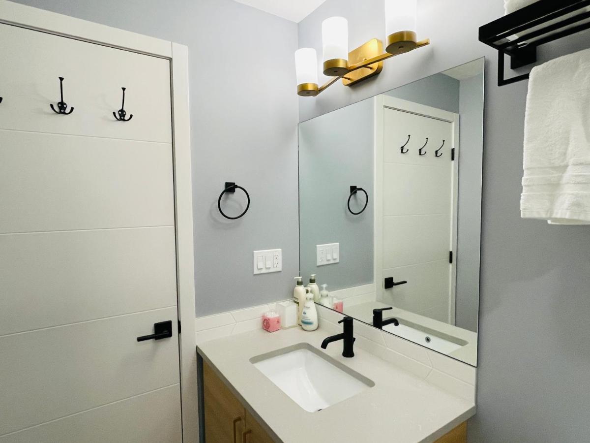 Joe'S Contemporary 2 King Bedrooms Vacation Home In Кенмор Екстер'єр фото